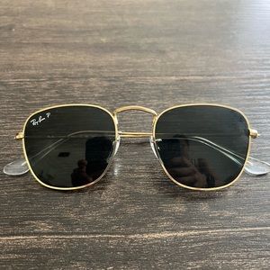Ray-Ban Polarized Women’s Sunglasses 🕶️